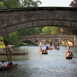 river cam sq